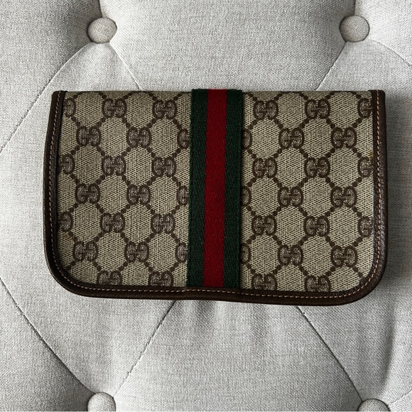 Gucci AUTHENTIC Sherry line pouch. - Picture 3 of 9